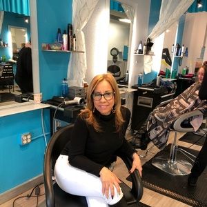 Meet your Posher, Jocelyne